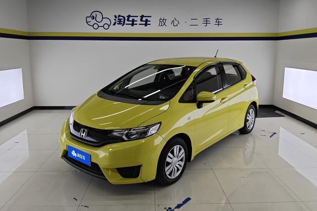 Honda "飞度" 可 以 翻 译 为 "fit" 2016 — фото 1