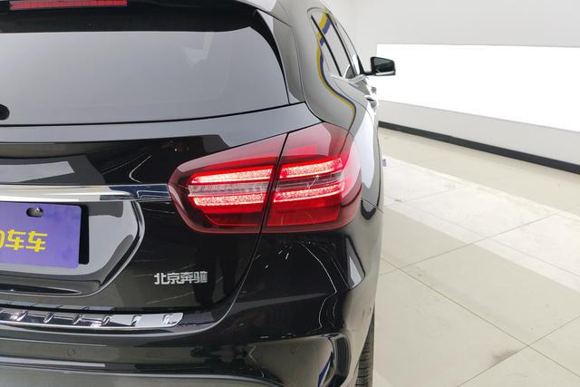 Mercedes Benz GLA 2019 — фото 6