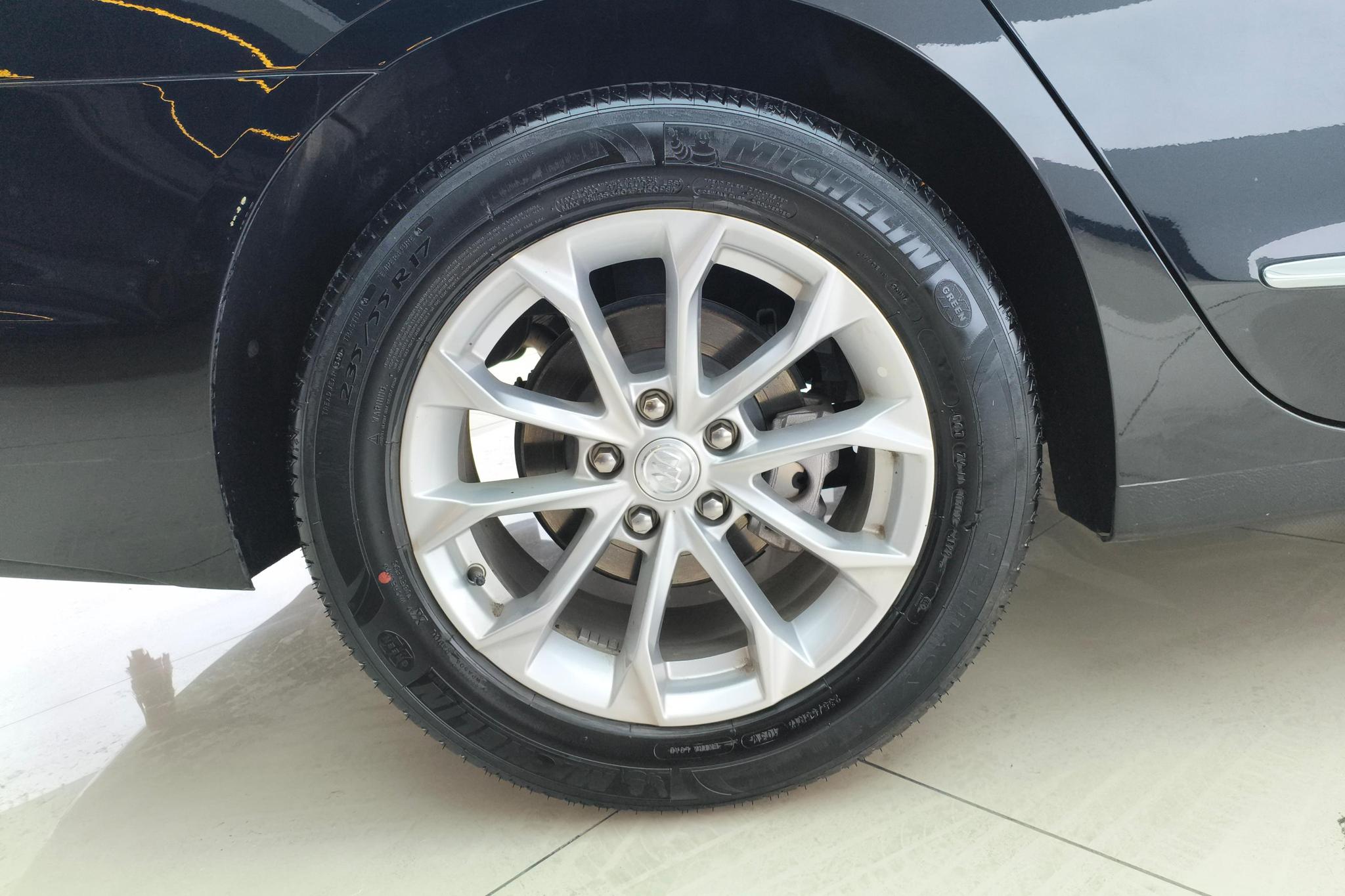 Buick LaCrosse 2022 552T Luxury