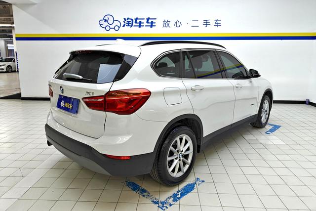 BMW X1 2016 — фото 3