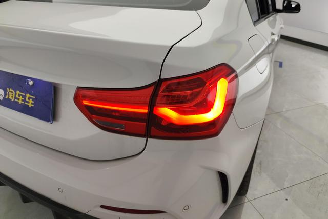 BMW 1 series 2021 Белый из Китая, фото 3