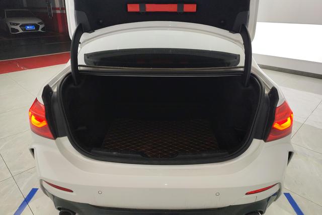 BMW 1 series 2021 Белый из Китая, фото 6