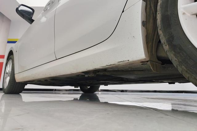 BMW 1 series id 3856353 из Китая 13