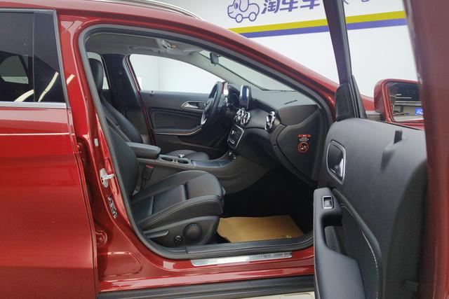 Mercedes-Benz GLA 2018 Красный из Китая, фото 3