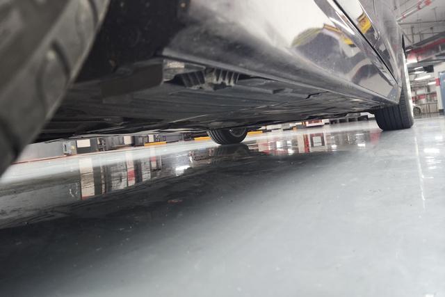 BMW 3 series id 3824689 из Китая 13