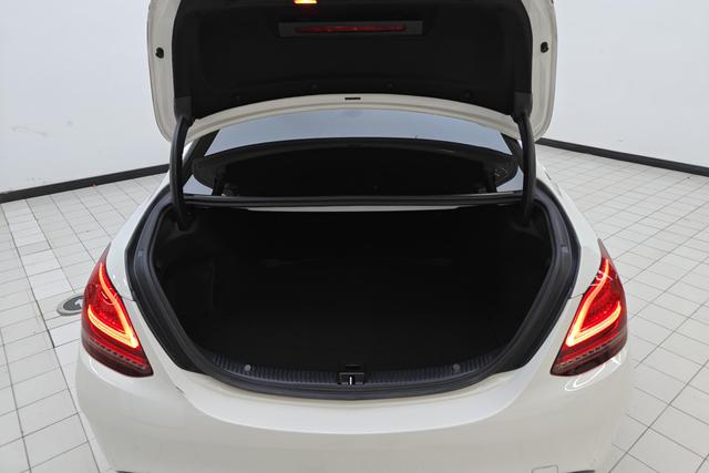 Mercedes-Benz Class C 2019 Белый из Китая, фото 2