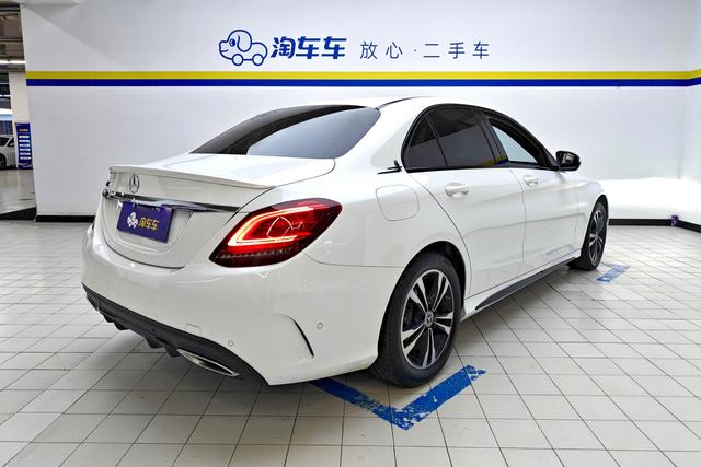 Mercedes-Benz Class C id 3824686 из Китая 15