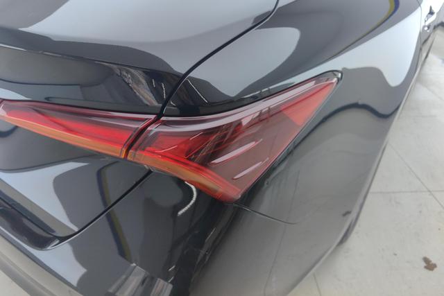 Toyota AVALON 2019 — фото 12