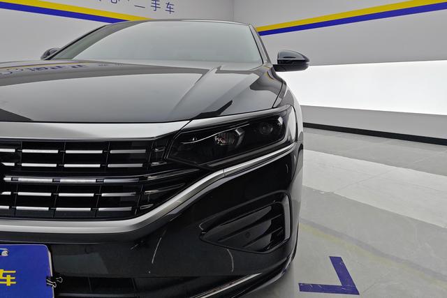 Volkswagen Passat id 3784585 из Китая 17