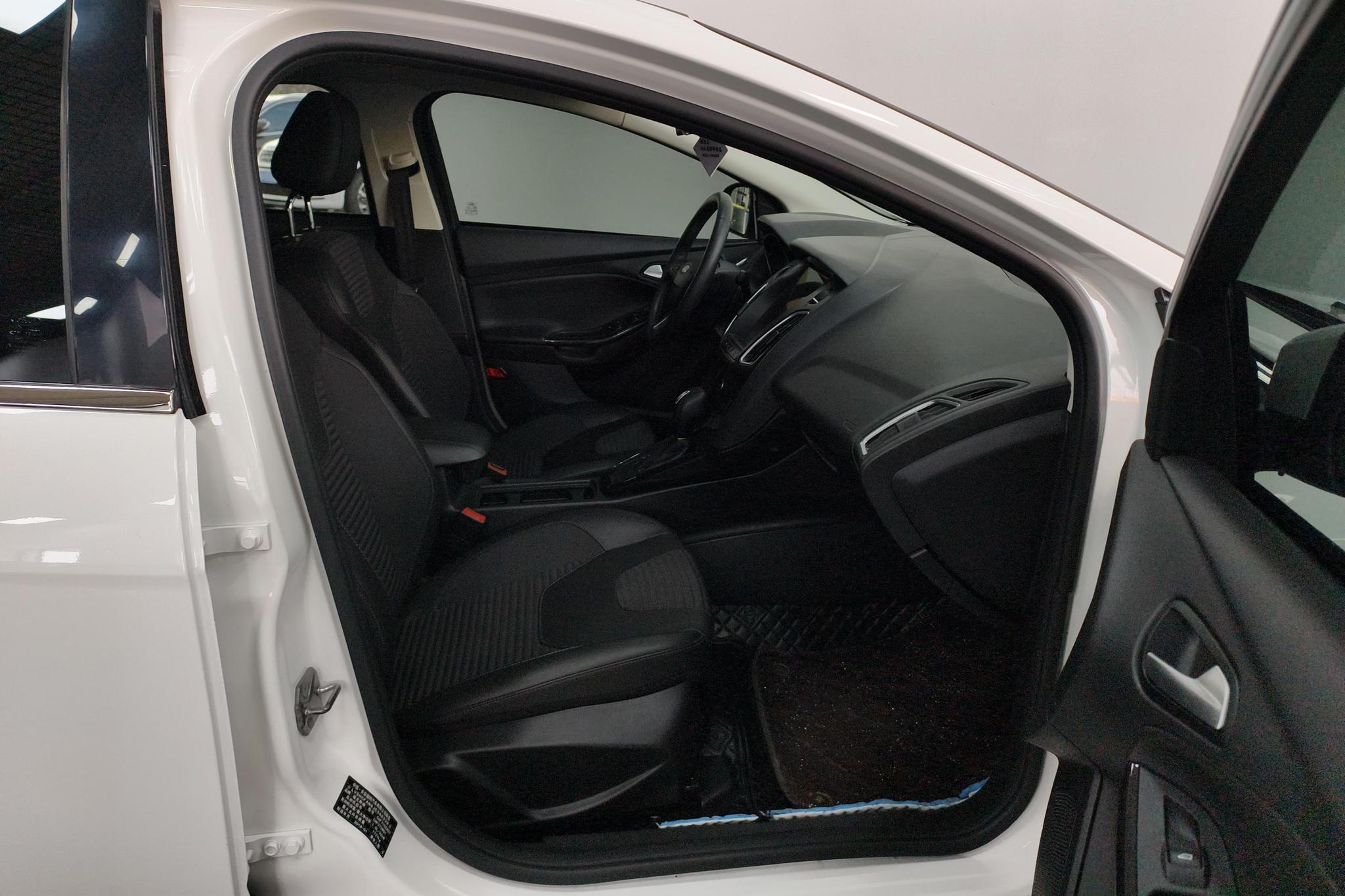Ford Focus 2018 EcoBoost 125 AT