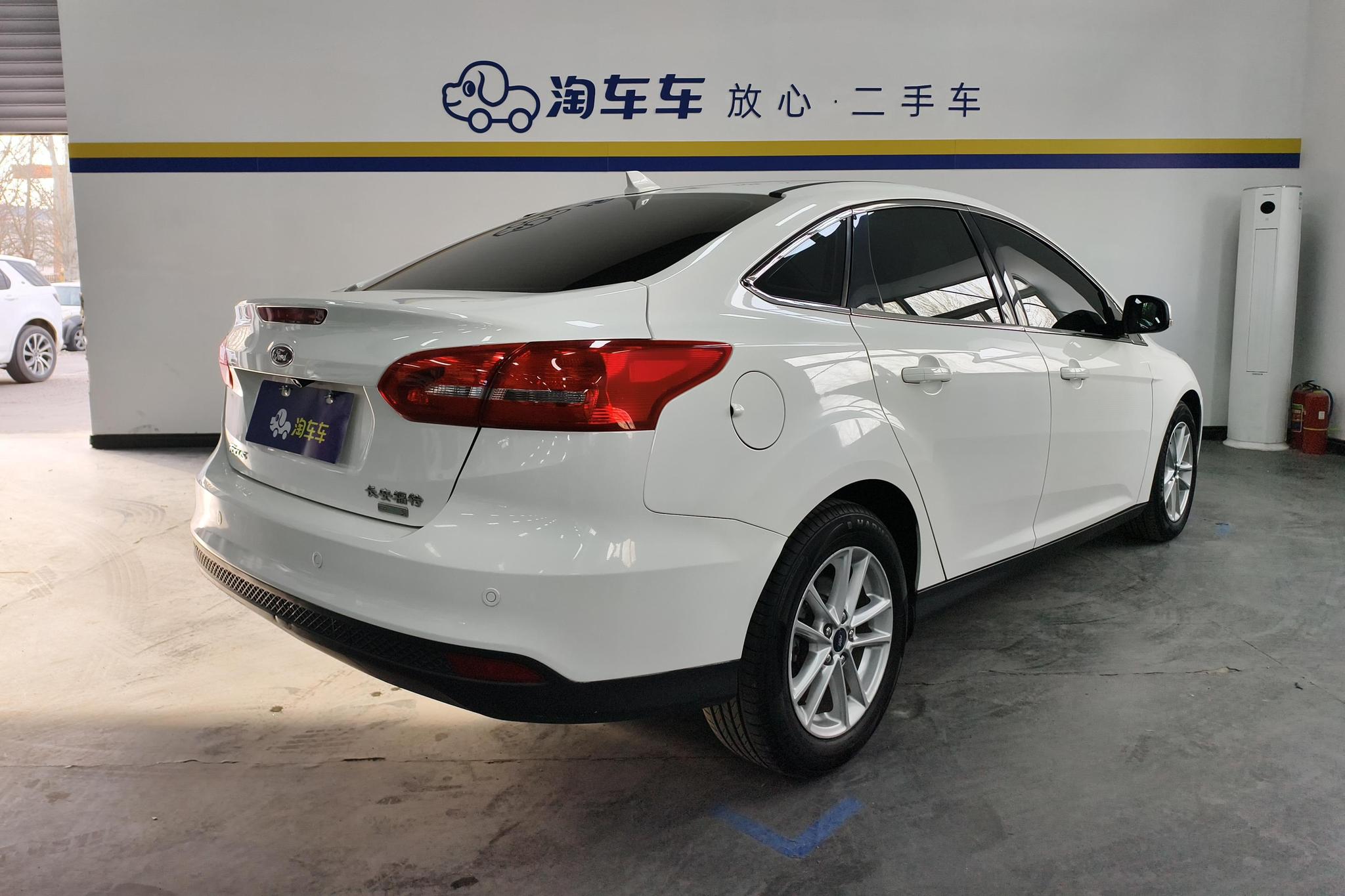 Ford Focus 2018 EcoBoost 125 AT