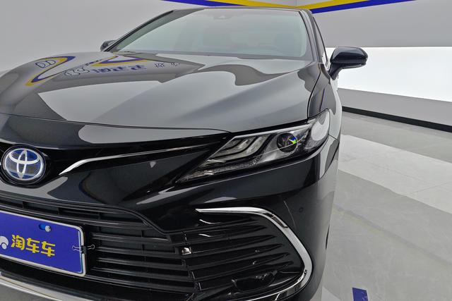 Toyota Camry 2023 Черный из Китая