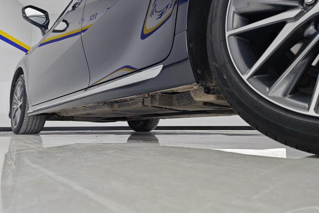 Toyota Camry id 3785249 из Китая 10