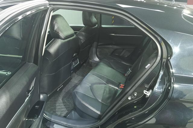 Toyota Camry id 3785249 из Китая 13