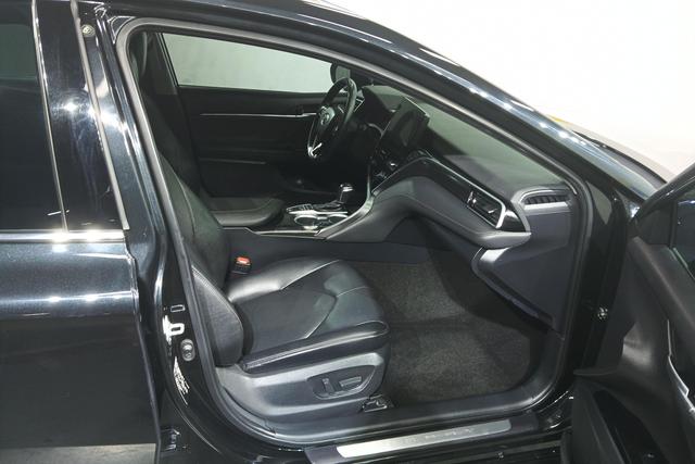 Toyota Camry id 3785249 из Китая 15