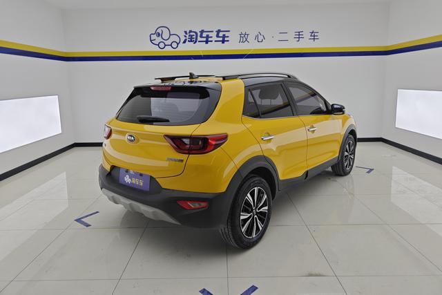 Kia Yi Ran 2021 Желтый из Китая, фото 3