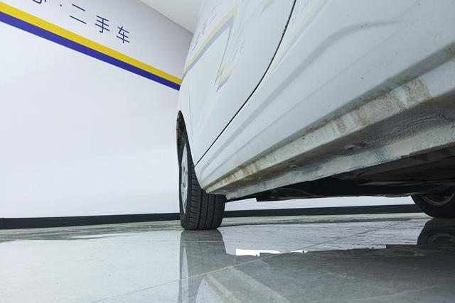 Roewe CLEVER id 3784114 из Китая 10