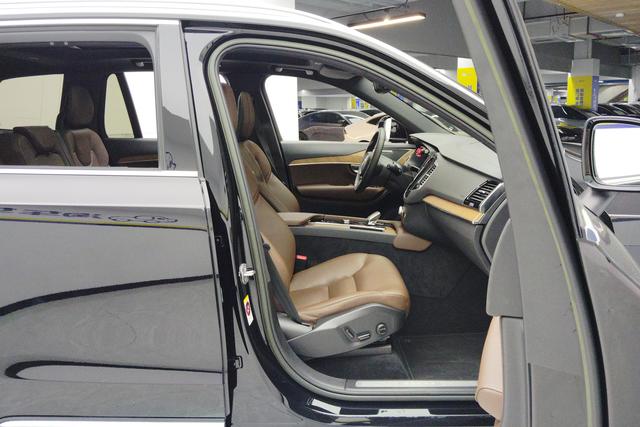 Volvo XC90 id 3857714 из Китая 14