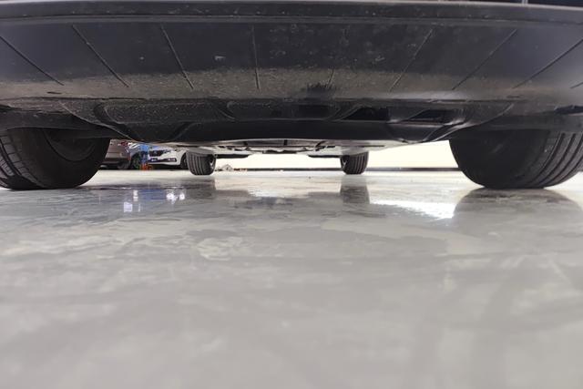 Volkswagen Sagitar id 3784600 из Китая 14