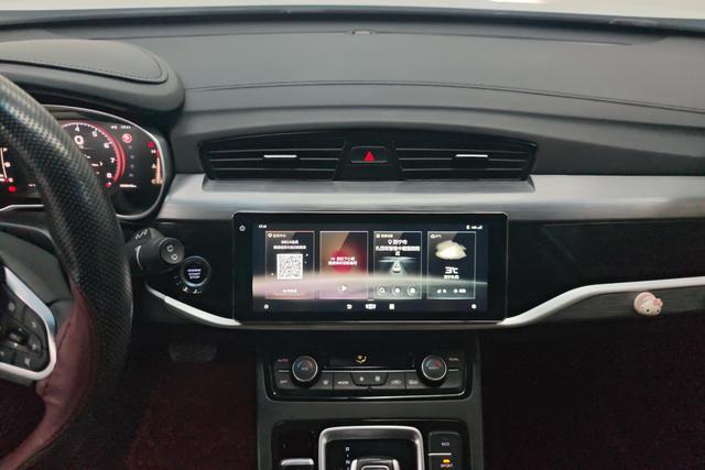 Geely Automobile Boyue 2023 Белый из Китая, фото 2