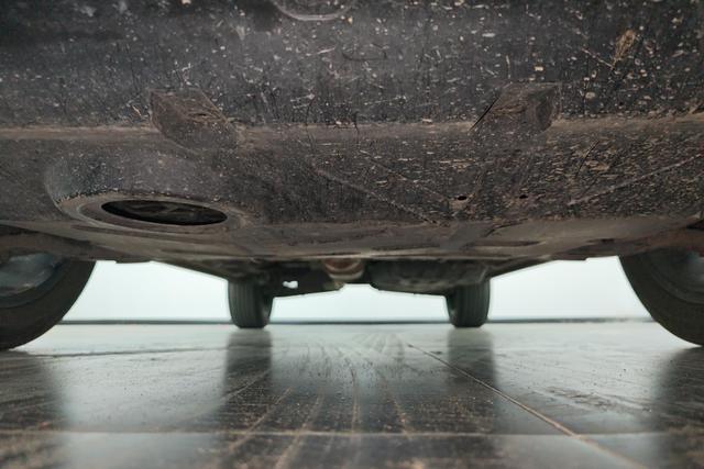 Geely Automobile Boyue 2023 Белый из Китая, фото 6