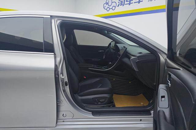 Toyota Asian dragon 2021 Серебристо-серый из Китая, фото 2