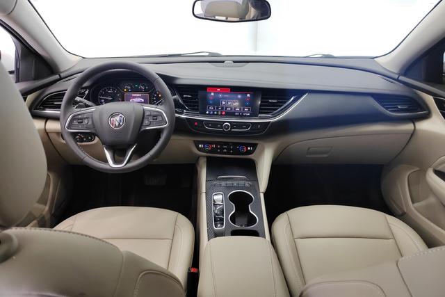Buick Regal 2021 — фото 12