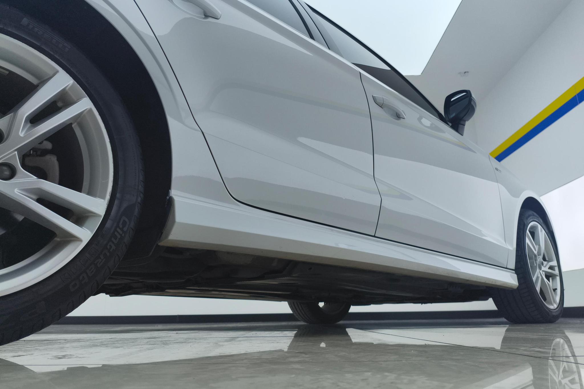 Audi A3 2020 Limousine 35 TFSI Fashion VI