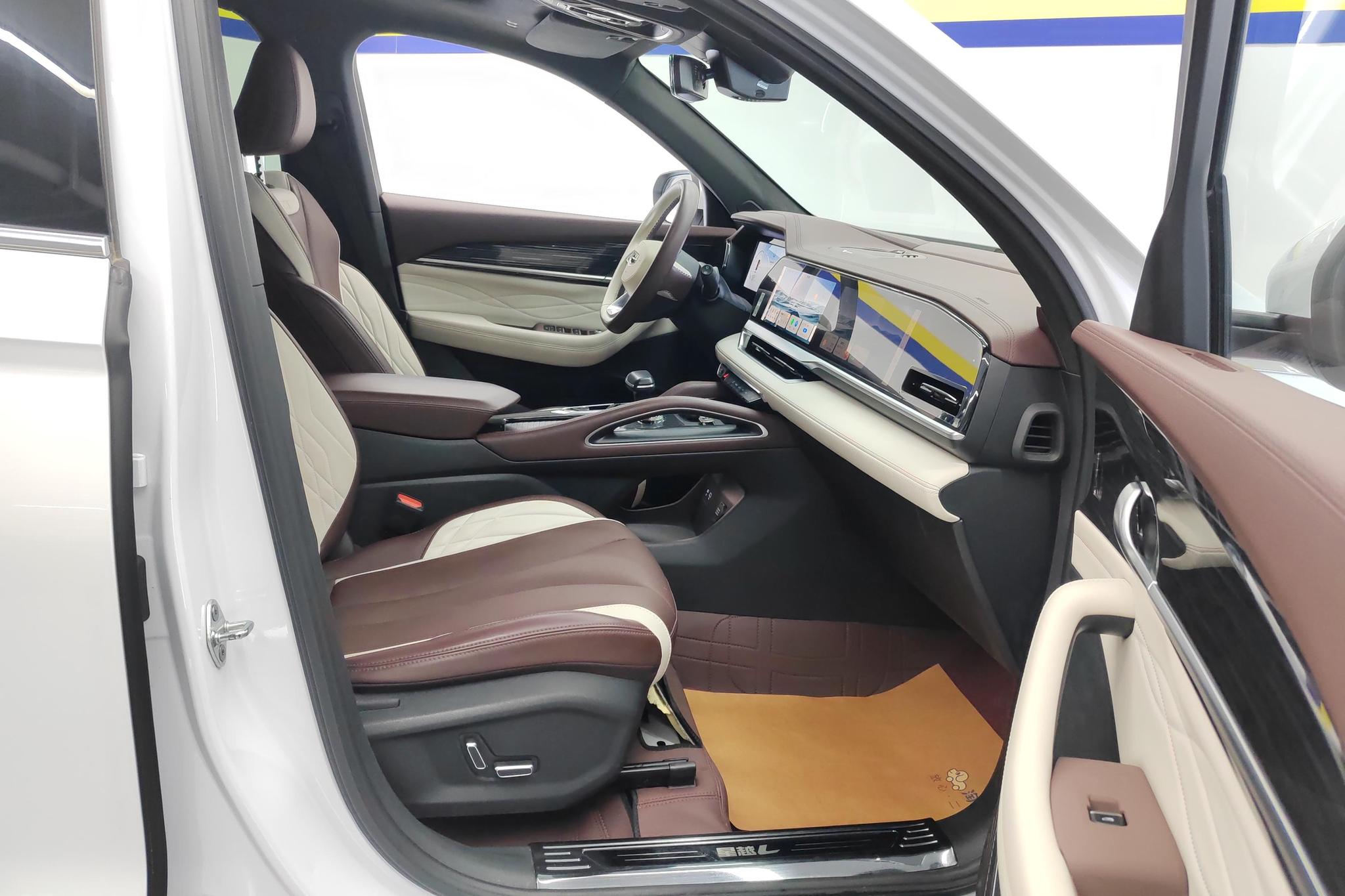 Geely Monjaro L 2021 2.0TD AT Flagship