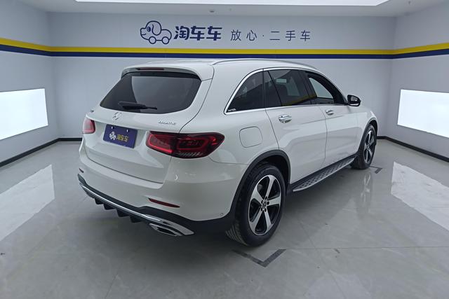 Mercedes Benz GLC 2022 — фото 3
