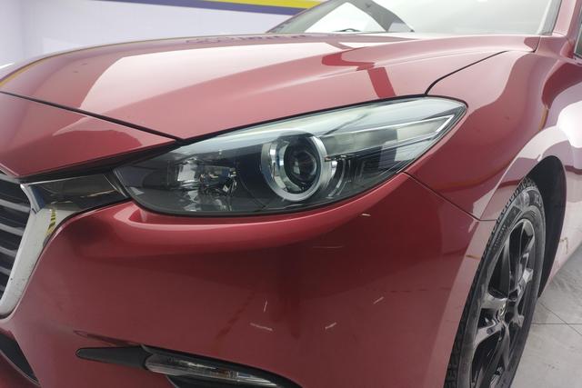 Mazda 3 Axela 2017 — фото 4