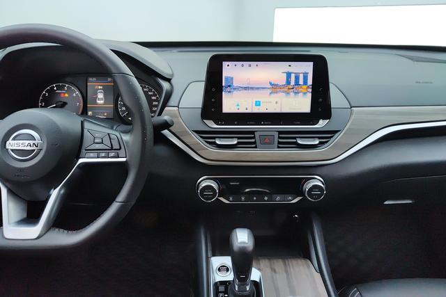 Nissan Teana 2021 2.0 L XL — фото 11