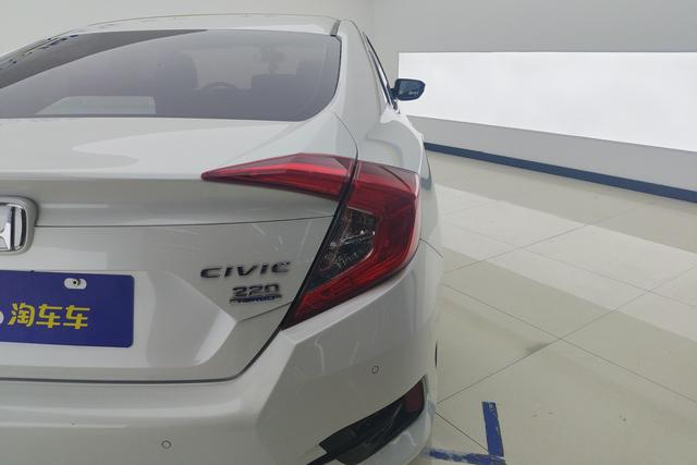 Honda Civic id 3784318 из Китая 15
