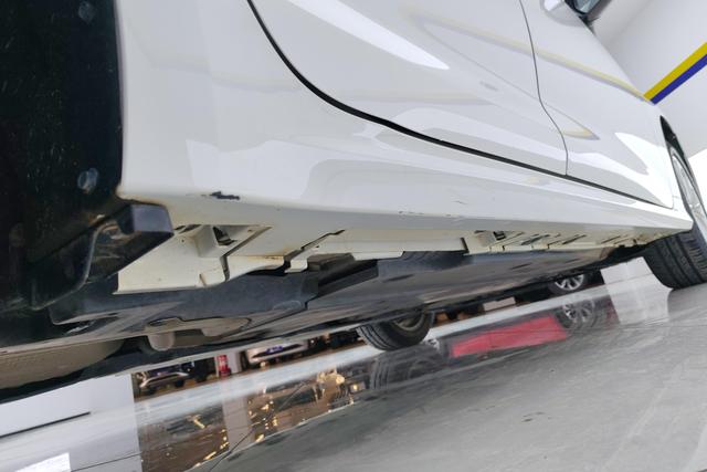 Toyota Corolla 2021 Белый из Китая, фото 5