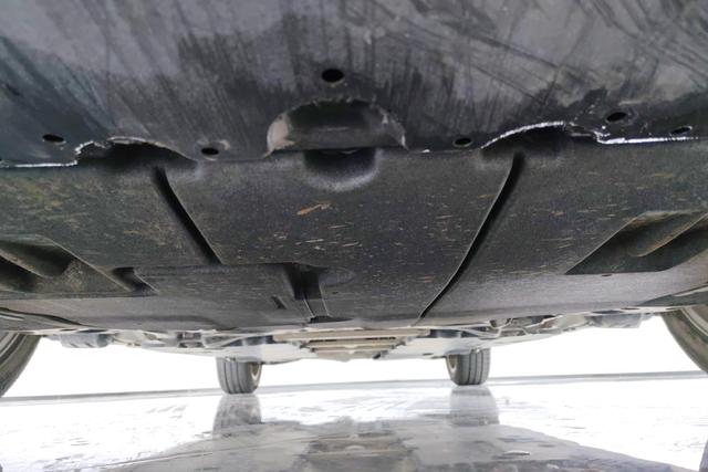 Toyota Corolla id 3791793 из Китая 12