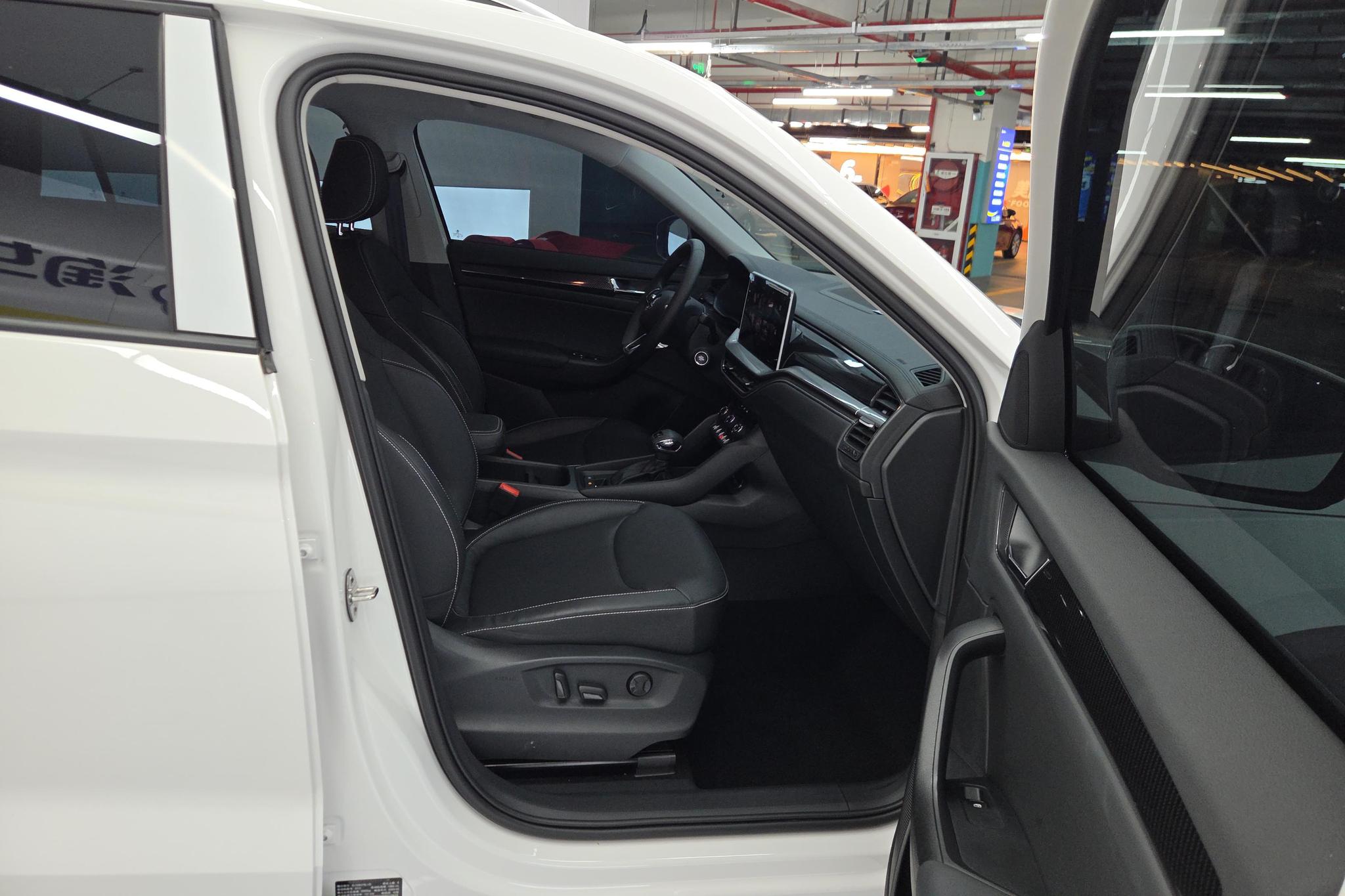 Skoda Kodiaq 2024 TSI330 5 мест