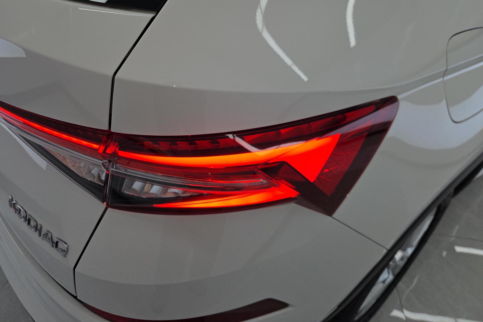 Skoda Kodiaq 2024 TSI330 5 мест