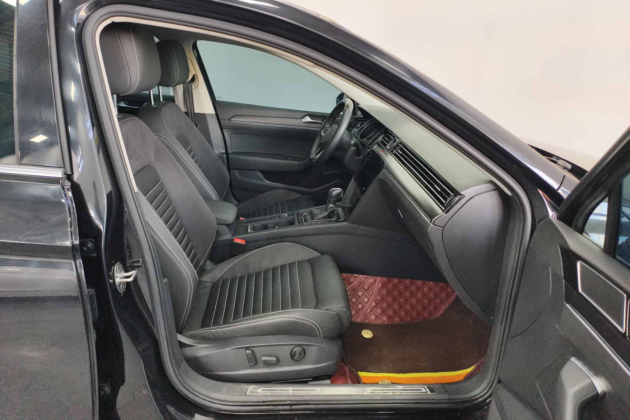 Volkswagen Magotan 2020 330TSI DSG Lead
