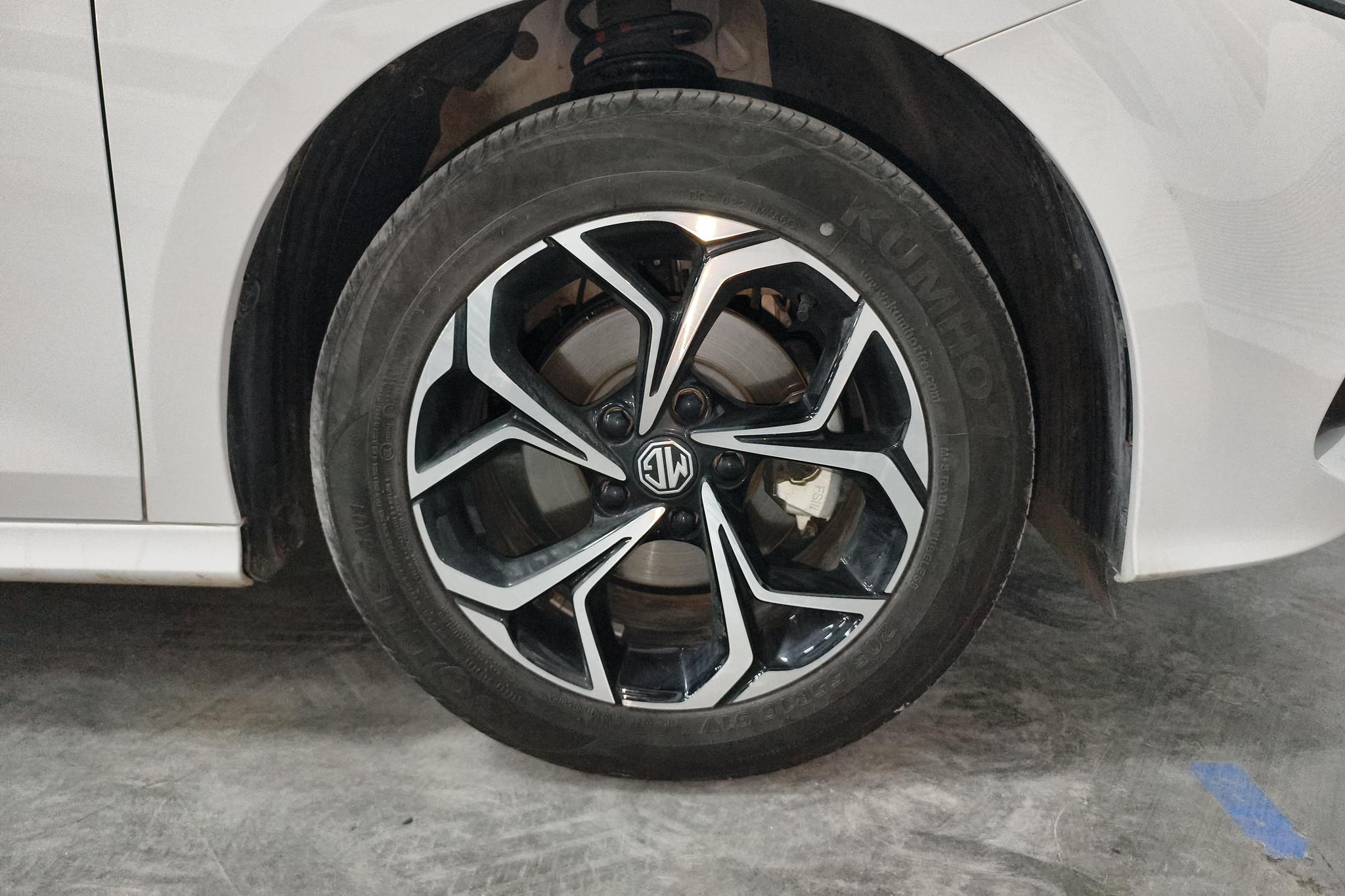 MG 5 2023 180DVVT CVT