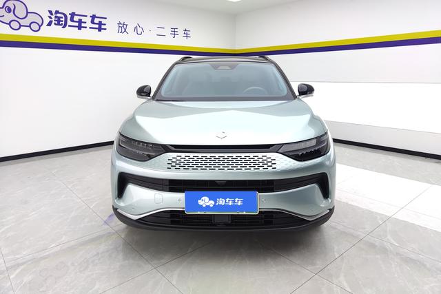 Leapmotor C11 Hybrid 2023 — фото 2