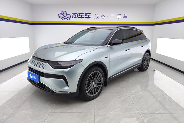 Leapmotor C11 Hybrid 2023 — фото 1