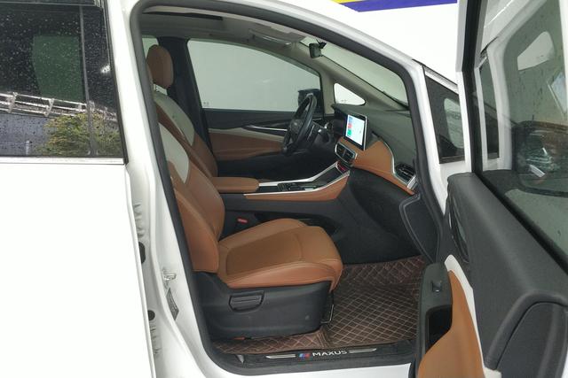 Saic MAXUS Maxus G50 2021 — фото 15