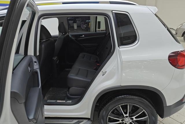 Volkswagen Tuguan 2015 — фото 16