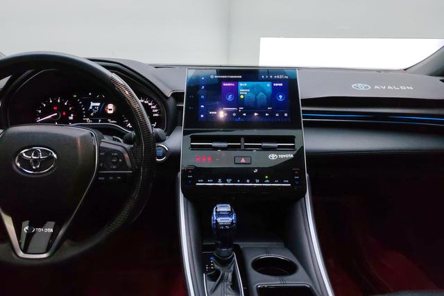 Toyota AVALON 2023 — фото 11