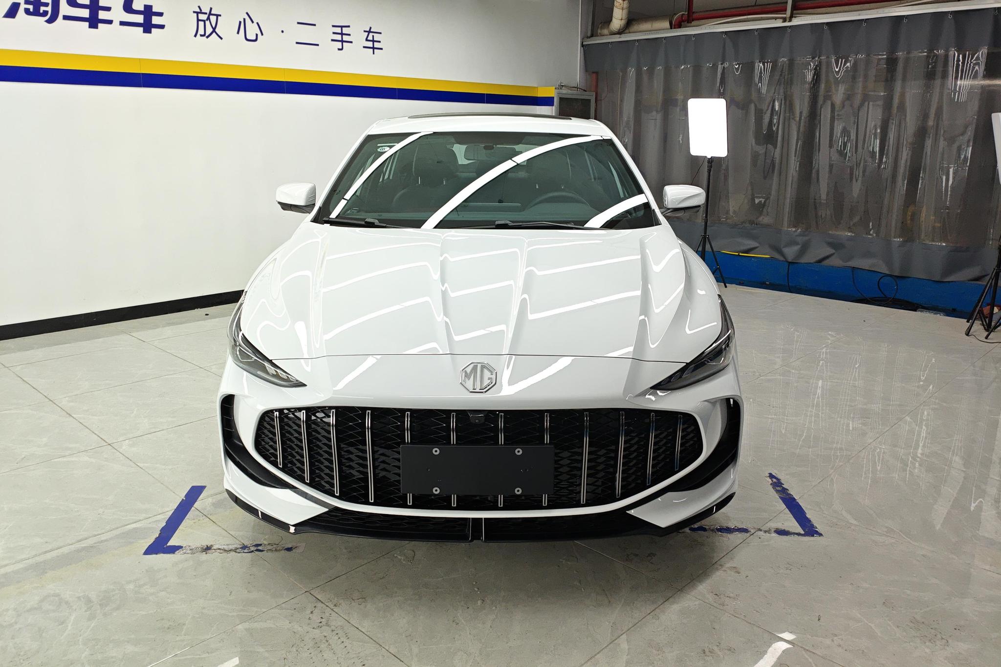 MG 5 2025 180DVVT Luxury