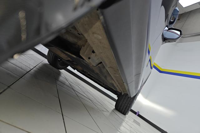 Lynk 06 2022 Синий из Китая, фото 3