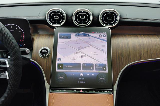 Mercedes-Benz GLC 2024 Черный из Китая, фото 6