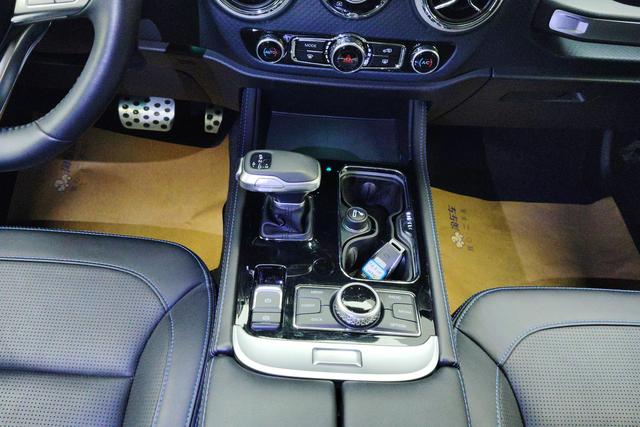 Beijing off-road BJ40 2024 Черный из Китая, фото 4