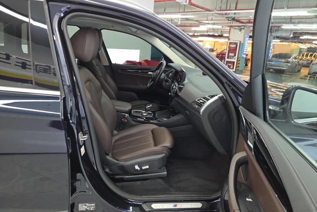 BMW X3 2022 Черный из Китая, фото 4