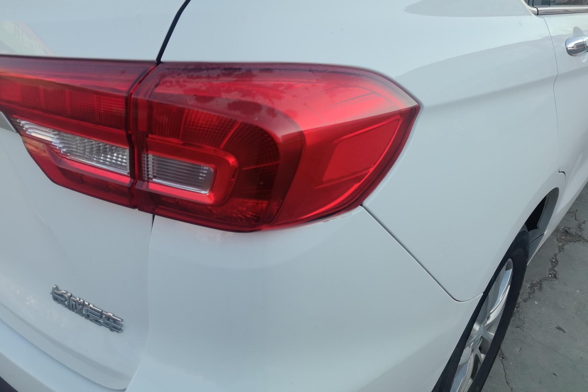 Haval M6 2019 1.5T MT Elite VI
